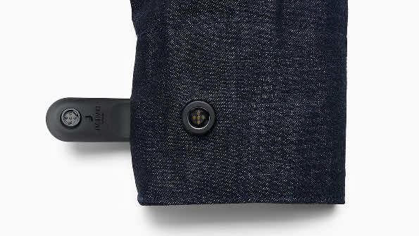 Google’s Project Jacquard Incorporates Wearable Technology Into Levi’s Trucker Denim Jacket For Urban Cyclists_Image 8