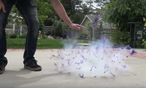 He Fills A Balloon With Liquid Nitrogen What Happens Next Will Leave You Flabbergasted_Image 2