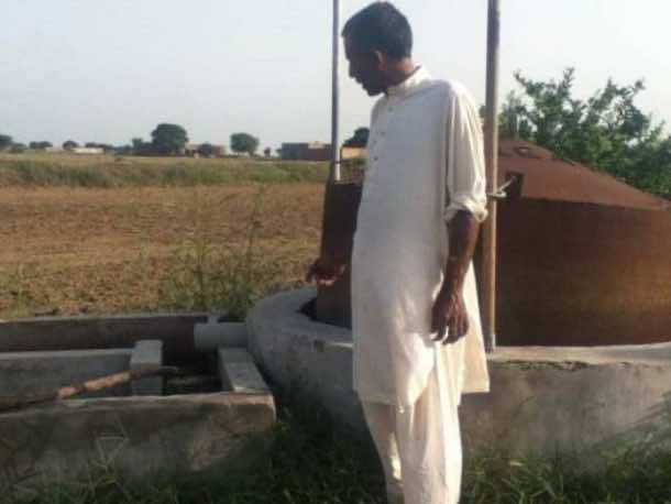 Poo-Powered Pumps Help Pakistan Farmers Grow Richer Greener_Image 3