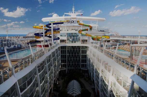 World’s Largest Cruise Ship Flaunting Futuristic Features Docks in the UK_Image 1