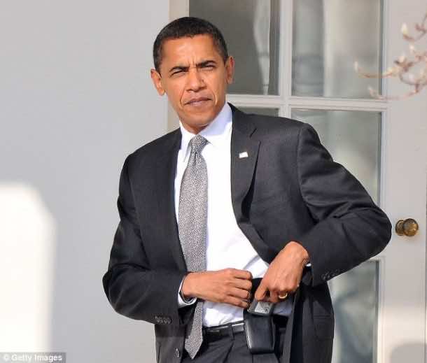 President Obama Got Rid Of His Blackberry. A Phone Upgrade_Image 2