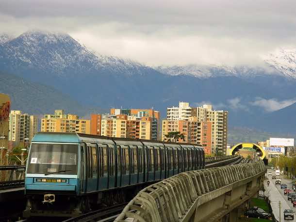 Santiago Subway Will Become The First Solar-Powered Subway_Image 2