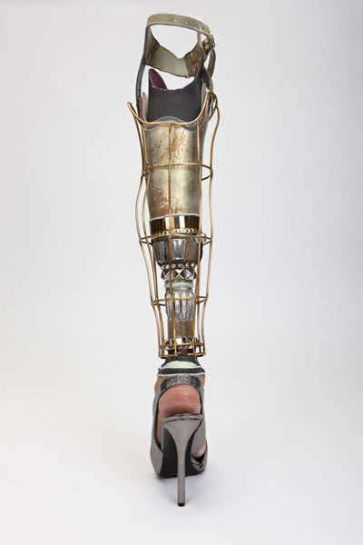 Spiked Leg and Gadget Arms Bring Art To Prosthetic Limbs_Image 9