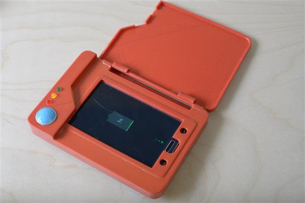 The 3D Printed Pokédex Phone Battery Case Will Enhance Your Pokémon Go Experience_Image 7