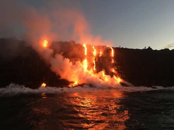 Witness New Land Being Formed As The Molten Lava Flows Into The Ocean In Hawaii_Image 3