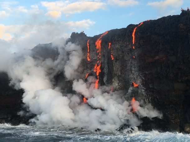Witness New Land Being Formed As The Molten Lava Flows Into The Ocean In Hawaii_Image 4