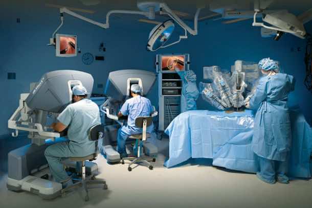 Surgical Robot. Credit: Intuitive Surgical