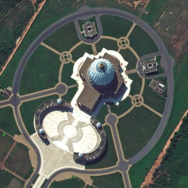 A Look At The Most Famous Architectural Creations From The Outer Space_Image 6