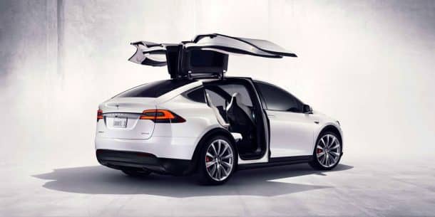 Tesla Model X Autopilot Saves The Life Of A Missouri Man_Image 0