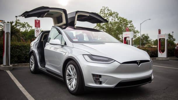 Tesla Model X Autopilot Saves The Life Of A Missouri Man_Image 2