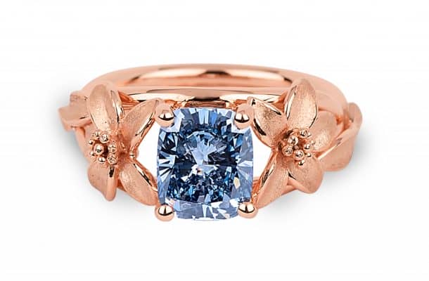 The Jane Seymour ring holds a 2.08-carat Vivid Fancy Blue diamond. Credits: Forbes