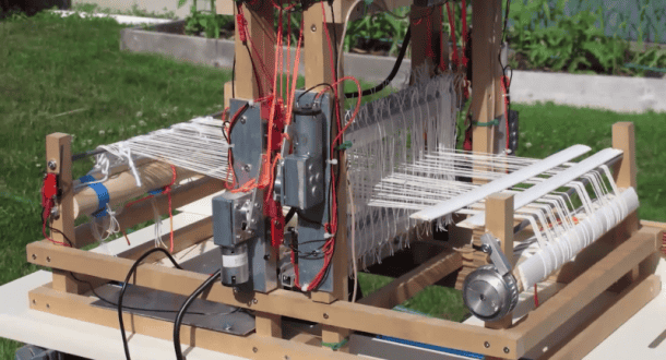 This Man Used A Raspberry Pi to Automate A Hand-Powered Loom-image 0