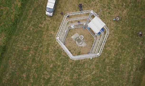 Zero-Cost Mud Homes Produced By The World’s Largest Delta 3D Printer_image 17