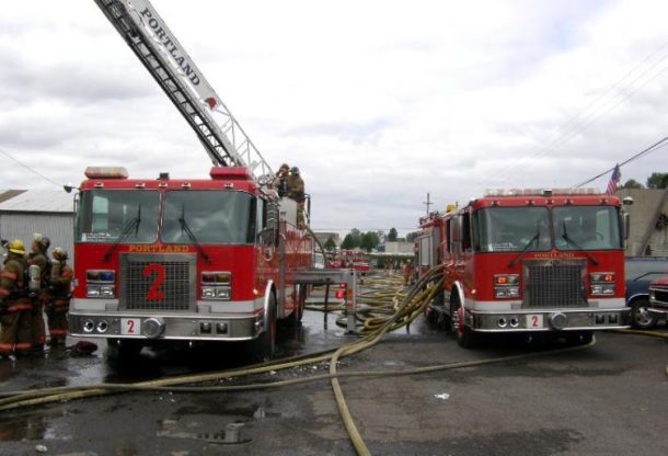 have-you-ever-wondered-what-is-the-difference-between-a-fire-engine-and-a-fire-truck-heres-the-answer_image-0