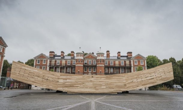 the-smile-building-fashioned-from-curved-timber-is-stronger-than-concrete_image-8