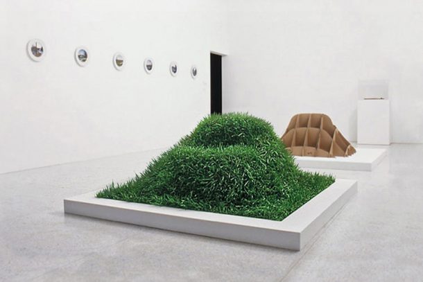 This Kit Lets You Grow A Grass Couch On Your Lawn_Image 3