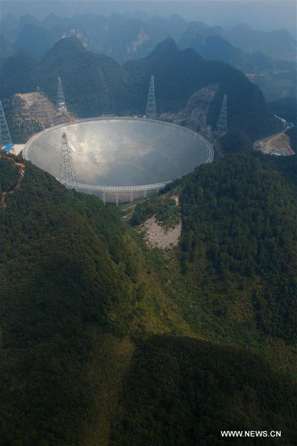worlds-largest-radio-telescope-starts-operating-in-china_image-5