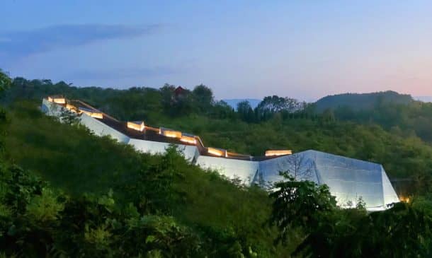 the-dinosaur-egg-museum-in-china-is-built-from-bamboo-and-concrete_image-0