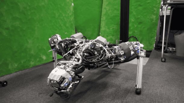 the-humanoid-robot-that-sweats-to-keep-cool-as-it-does-press-ups_image-3
