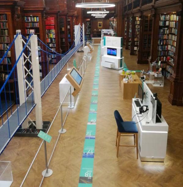 this-world-record-breaking-100-feet-long-bridge-is-made-entirely-from-lego_image-1