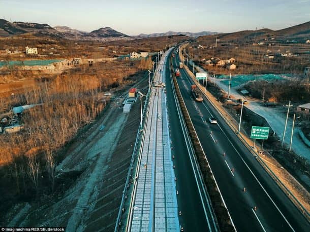 china solar powered highway