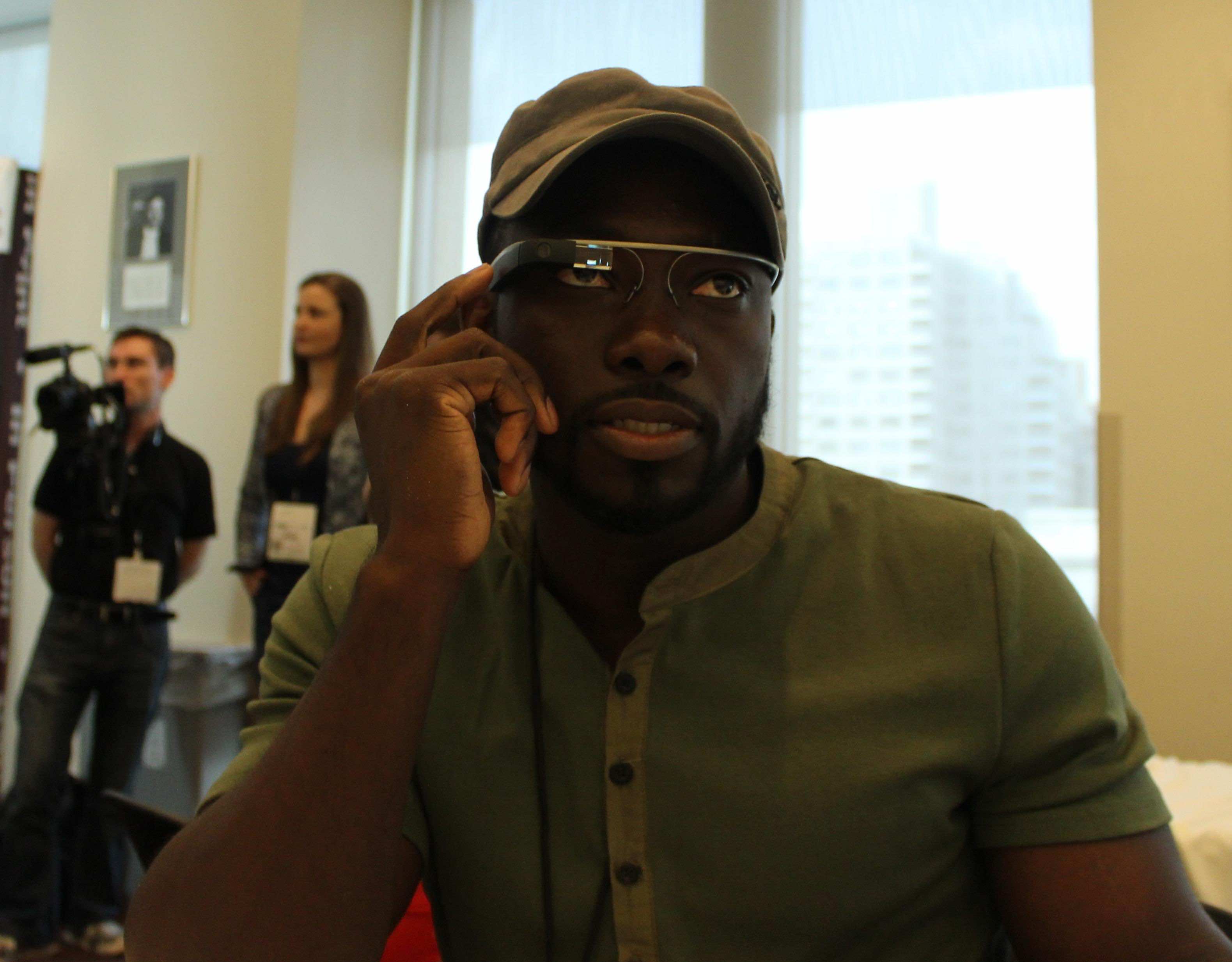 Google GLASS 3