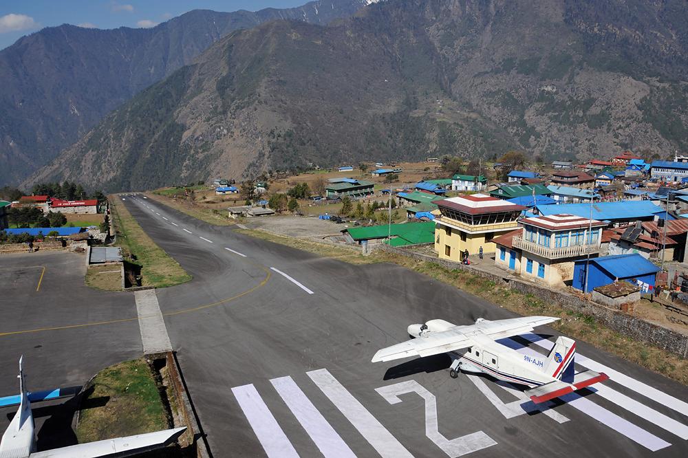 Tenzing-Hillary flygplats 4