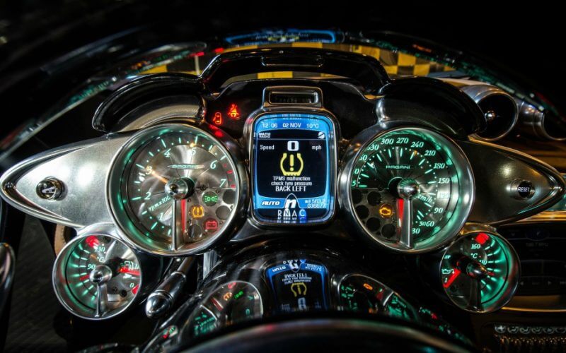 Some Of The Best Custom Car Dashboards Ever!