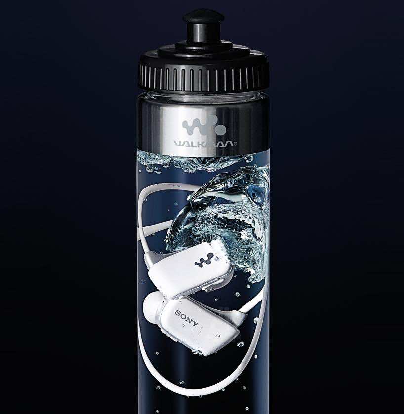 Sony sells Walkman in water bottles4
