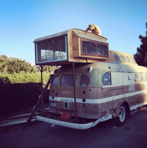 1948 Chevy Bus DIY home (2)