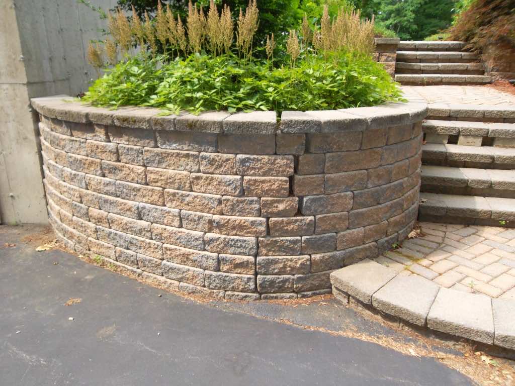 What is Retaining Wall 5