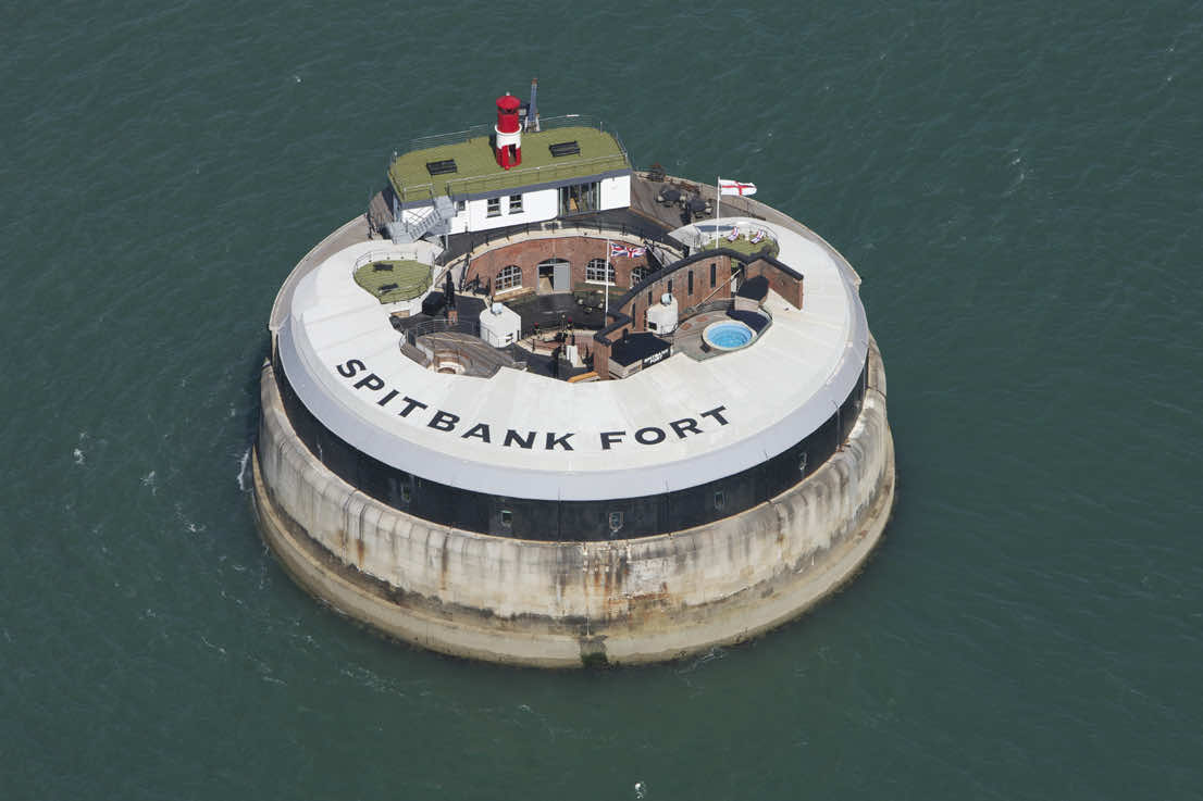 The Spitbank Fort Hotel7