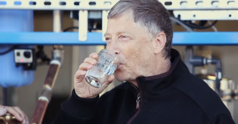 This Machine Can Transform Poop into Water – Bill Gates Vouches2