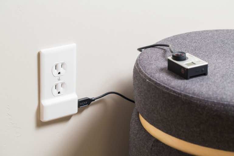 SnapPower charger Converts any Wall Outlet into a USB Charger