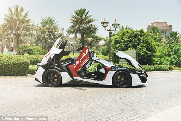 Meet Abu Dhabi’s Robocar – Lykan HyperSport 5