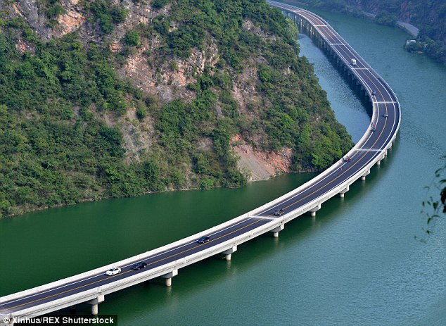 China Highway over water