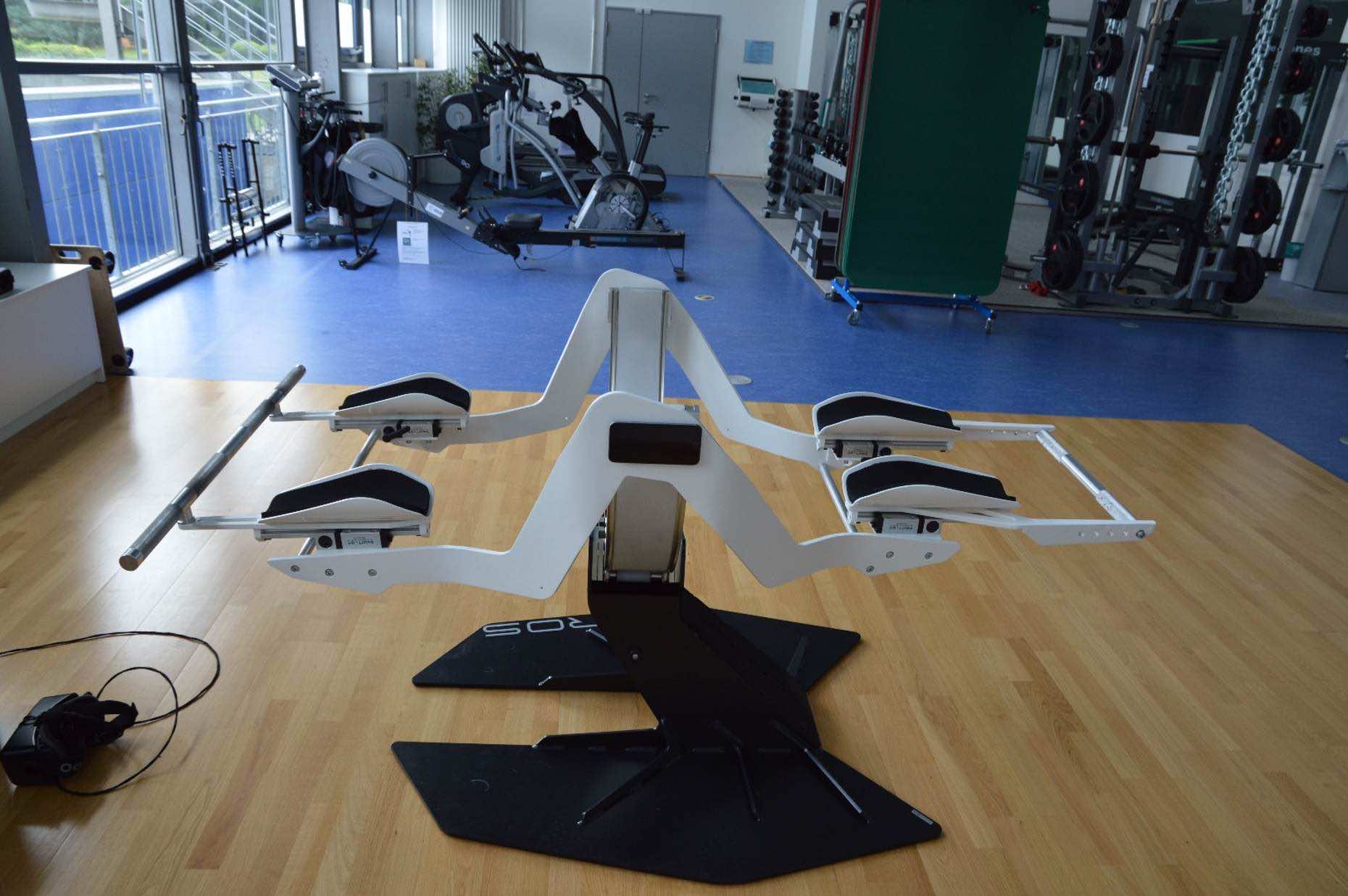 New Exercise Machine Uses Virtual Reality To Give You The Ul