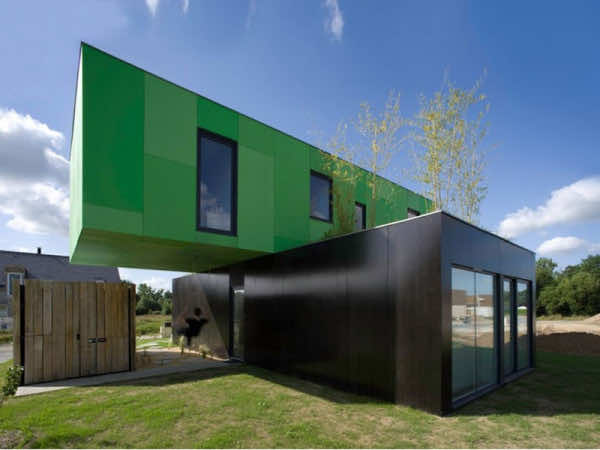 Check Out The Following 12 Homes Created Using Shipping Containers 7