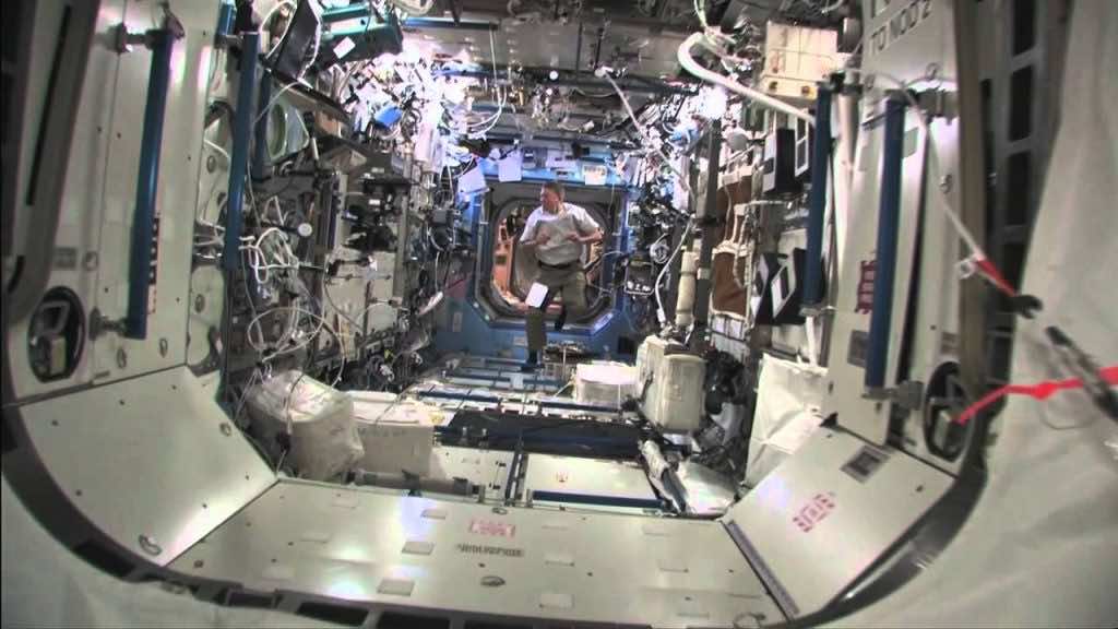  La Station Spatiale Internationale Termine Sa 100 000e Orbite Terrestre