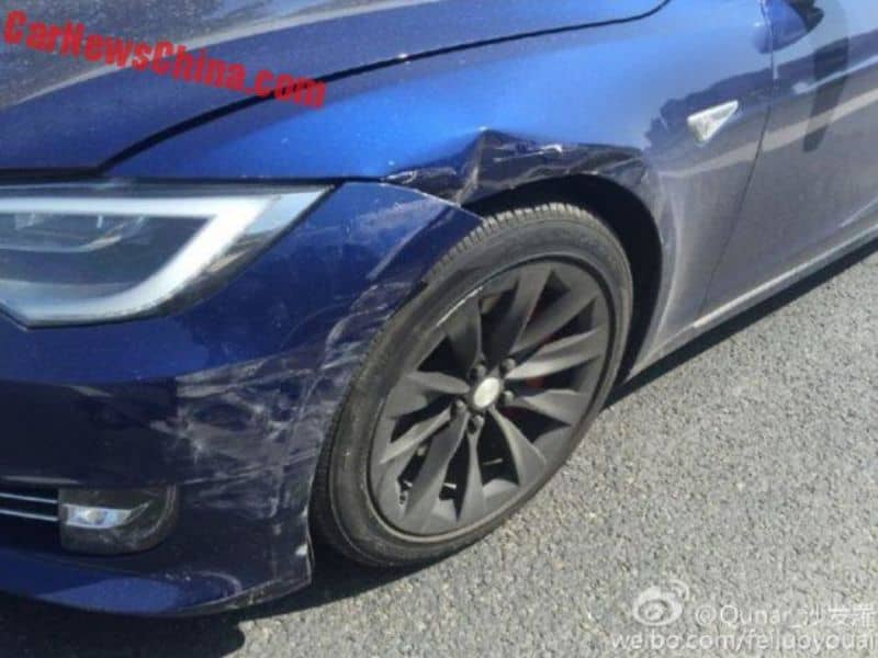 Tesla AutoPilot Involved In Yet Another Crash, This Time In China_Image 3