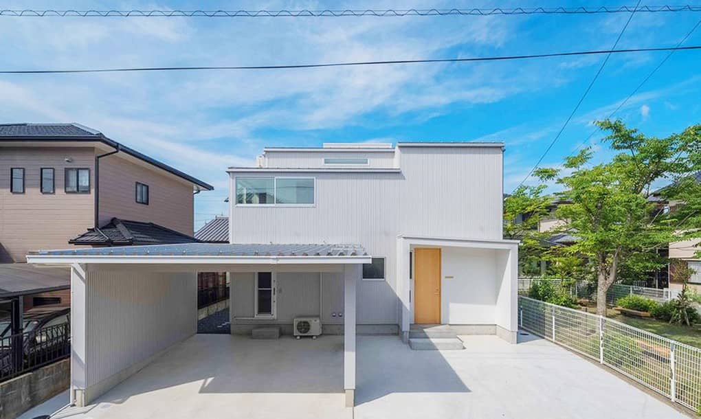 This Japanese Family Home Design Allows The Rain Inside