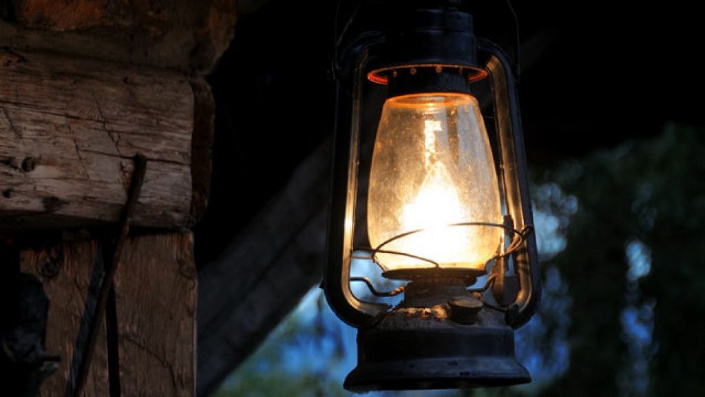 camping-lantern