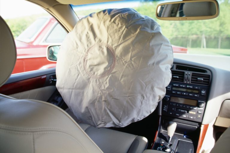 Can An Airbag Actually Kill You? Here Are The Scenarios
