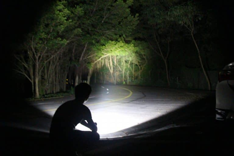 10 Best Handheld Flashlights