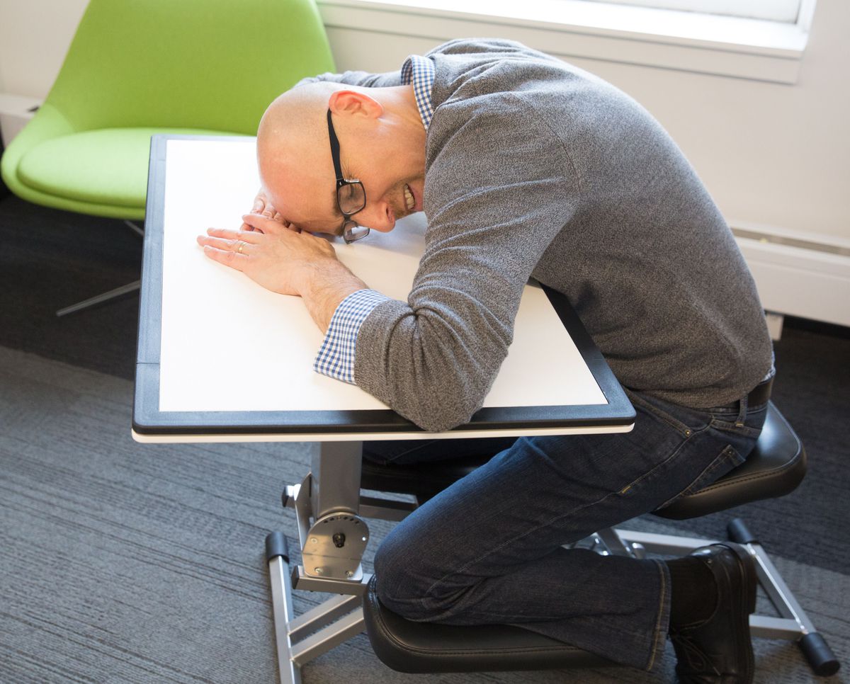 The Kneeling Desk Is The New Way To Work Without Getting Tir