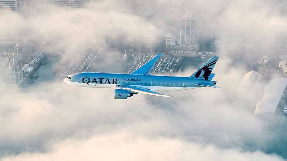 qatar airways record flight