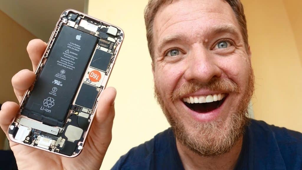 How I Made My Own iPhone – in China