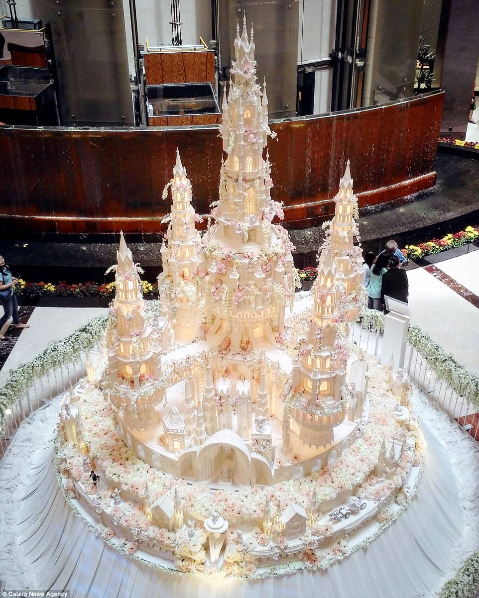 LeNovelle Cake Wedding Cakes