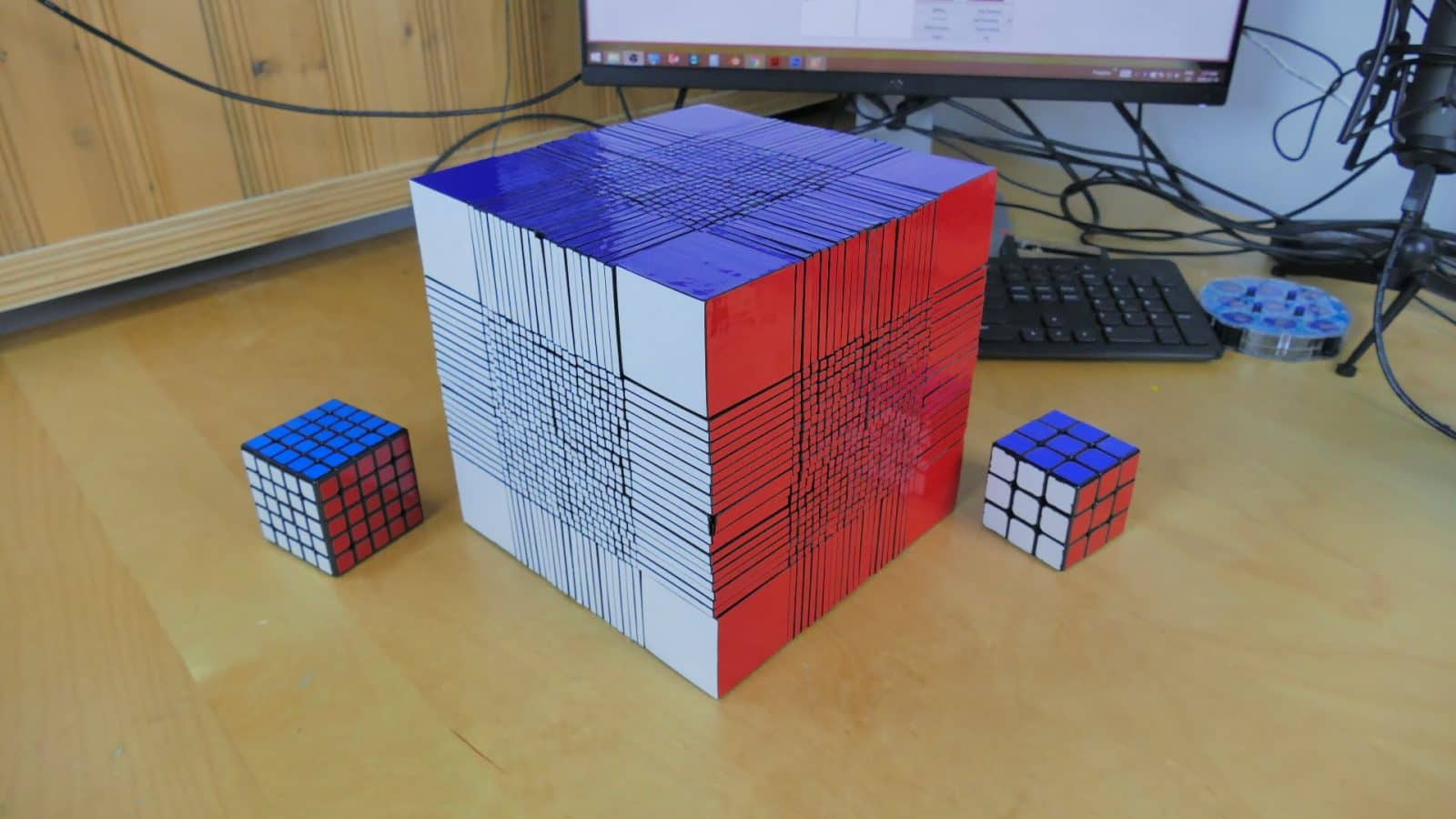 check-out-the-world-s-largest-rubik-s-cube-that-is-made-of-6