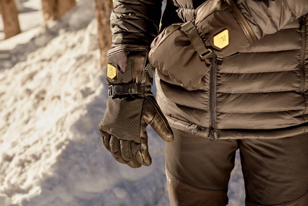 These Heated Gloves Just Met Their Kickstarter Goal Only Day